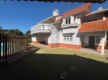 Casa · 271m² · 4 Quartos · 4 Vagas · Casa de Alto Padrão com Piscina em Hamburgo Velho Novo Hamburgo