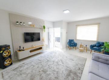 Casa · 210m² · 3 Quartos · 2 Vagas · Casa para Aluguel - Esplanada Independência, 3 Quartos, 210 m2 - Taubaté