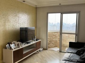 Apartamento · 75m² · 3 Quartos · 1 Vaga · Apartamento de 75m² com 3 Dormitórios, Suíte e 1 Vaga de Garagem