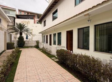 Casa · 116m² · 3 Quartos · 2 Vagas · Casa em condomínio fechado com 3 dormitórios e 2 vagas 🚗