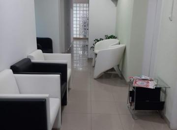 Comercial · 240m² · 10 Quartos · 4 Vagas · Casa Comercial na Av. Júlio Buono com 10 Salas e 4 Vagas