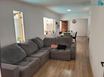 Casa · 298m² · 5 Quartos · 2 Vagas · Sobrado com Piscina 298m² 5 Dorms 4 Suítes Jardim Guapira