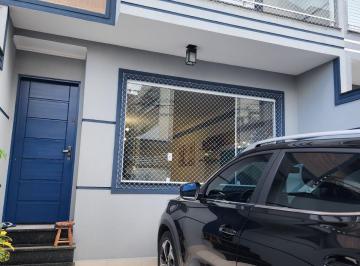 Casa · 130m² · 3 Quartos · 2 Vagas · Sobrado com 3 Dormitórios, Suíte e Área Gourmet à Venda no Tucuruvi