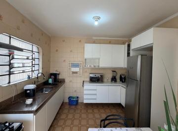 Casa · 108m² · 3 Quartos · 2 Vagas · Sobrado 3 dorms com 2 vagas e edícula no Jardim Joamar