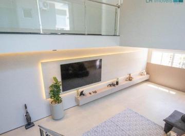 Casa · 300m² · 3 Quartos · 4 Vagas · Casa de Alto Padrão no Horto Florestal com Piscina e 3 Suítes