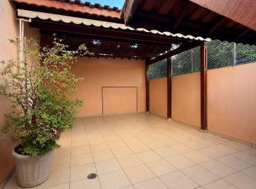 Casa · 130m² · 4 Quartos · 2 Vagas · Sobrado 4 Dorms com Escritório e 2 Vagas – 130m²