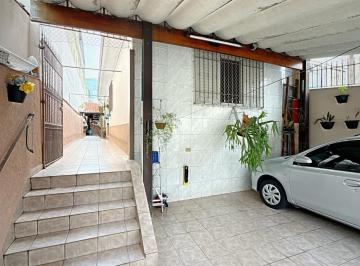 Casa · 134m² · 3 Quartos · 2 Vagas · Casa térrea com 3 dormitórios e 2 vagas em terreno de 166m²