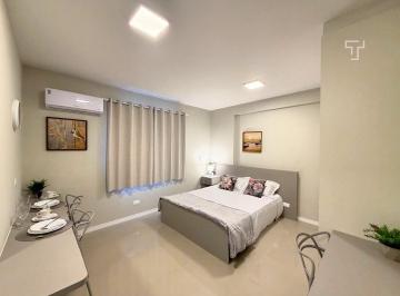 Apartamento · 24m² · 1 Quarto · Refinatto - Studio Mobiliado no Centro - Curitiba, PR