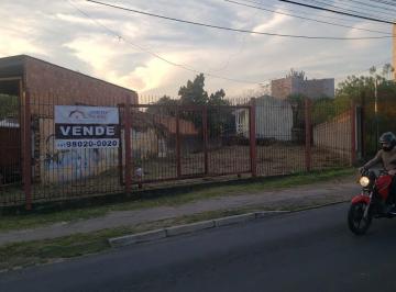 Terreno · 587m² · Vendo terreno na Batazar de 567m2 ( 13,5 x 43,5), muito bem localizado!