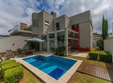 Casa · 205m² · 3 Quartos · 2 Vagas · Casa no Village Wolf, 03 Quartos, 02 Vagas, Piscina, Tanguá, Curitiba.