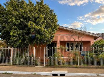 Casa · 132m² · 2 Quartos · 2 Vagas · UM LAR PARA VIVER, RECEBER E CRIAR NOVAS MEMÓRIAS!