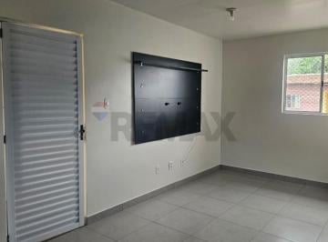 Apartamento · 50m² · 3 Quartos · 1 Vaga · Aluguel no Super Life Coqueiro | 3 Quartos (1 Suíte) | Reformado e Custo-Benefício Imbatível