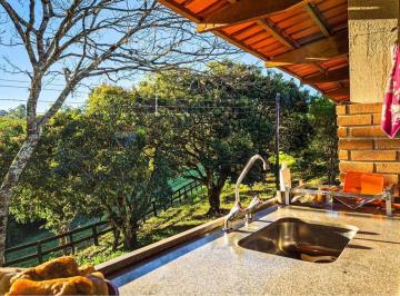 Rural · 200m² · 2 Quartos · 6 Vagas · Sítio à Venda em Bragança Paulista – 195.000 m², Rico em Água