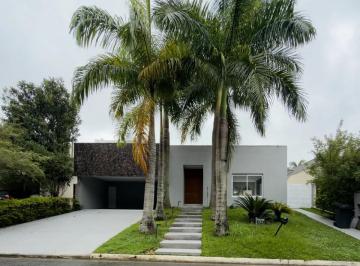 4461686_0.jpg · Exclusiva Casa Térrea no Melville 300m² AU | 3 Suítes | Piscina com Hidromassagem