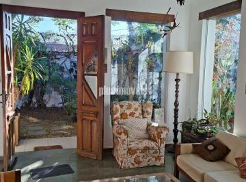 Casa · 314m² · 4 Quartos · 2 Vagas · .Casa com 4 quartos à venda na Rua Roquete Pinto, Butantã, São Paulo