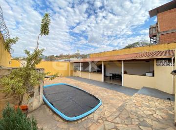 Casa · 90m² · 2 Quartos · 1 Vaga · Casa à Venda com 02 Quartos no Bairro Nações em Divinópolis MG.