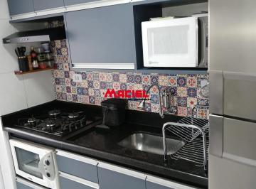 Apartamento · 50m² · 2 Quartos · 1 Vaga · Apartamento 2 Quartos na Vila Adriana por R$ 215 Mil ? Com Sacada e Garagem