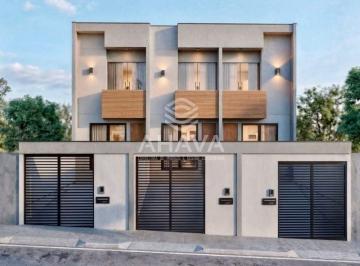 Casa · 180m² · 3 Quartos · 2 Vagas · Casa Geminada 3 Quartos sendo 1 Suíte, 2 vagas, 180m², Bairro Santa Mônica, próximo a Rua Érico Verí