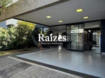 Casa · 150m² · 3 Quartos · 2 Vagas · Casa térrea com 3 quartos sendo 1 suíte com closet no Aclimação