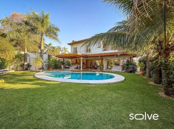 Casa · 563m² · 4 Quartos · 6 Vagas · Casa em Condomínio à venda em Indaiatuba - Villa Borghese, 4 quartos 563 m² por 4.500.000,00