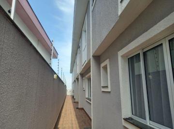 Casa de 2 quartos, São Paulo · Sobrado em Condomínio Fechado com 2 suites, 02 vagas Churrasqueira Quintal = Parada Inglesa