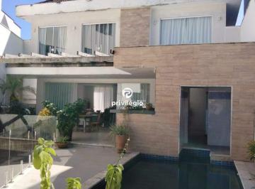 Casa · 273m² · 5 Quartos · 5 Vagas · BELÍSSIMA CASA TRIPLEX NO CONDOMÍNIO RIVIERA DEL SOL