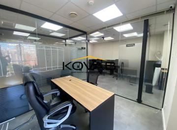 Comercial · 46m² · 1 Vaga · Seu Novo Escritório Mobiliado em Moema - 46m² Localização privilegiada e espaço pronto para você com