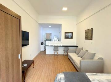 Comercial · 28m² · Sala comercial transformada em studio 