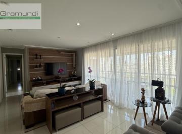 Apartamento · 146m² · 4 Quartos · 2 Vagas · Apartamento com Sacada com Churrasqueira no Jardim da Glória