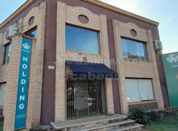Comercial · 315m² · Imóvel Comercial com 2 Pavimentos, 06 Salas e 315m² de Construção no bairro Vila Santa Cruz