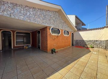 Casa · 262m² · 3 Quartos · 3 Vagas · Casa para locação no bairro Parque dos Bandeirantes, em Ribeirão Preto/SP.