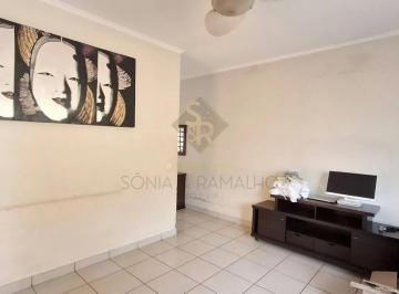 Casa · 250m² · 2 Quartos · 4 Vagas · Excelente oportunidade para quem busca praticidade, conforto e ambientes integrados em um imóvel fun