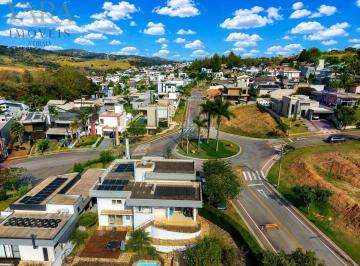 Casa · 301m² · 3 Quartos · 4 Vagas · Casa à venda no Condomínio Figueira Garden em Atibaia