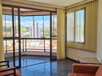 Apartamento · 147m² · 3 Quartos · 1 Vaga · Apartamento à venda no Centro em Guaratinguetá/SP
