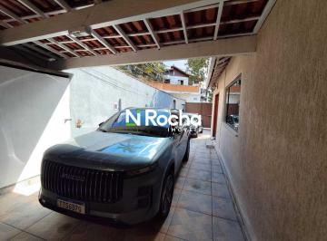 Casa · 150m² · 3 Quartos · 3 Vagas · Ótima residência á 2 minutos do Centro da Cidade