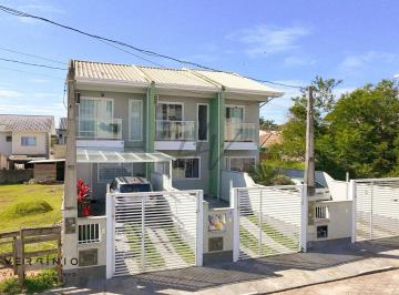 Casa · 70m² · 2 Quartos · 2 Vagas · Sobrado de 2 Quartos em Forquilhas