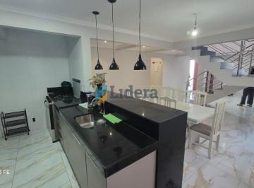Casa · 201m² · 5 Quartos · 1 Vaga · Casa Alto Padrão próximo a praia - 5 quartos + DCE - Suite com varanda - em Bessa, João Pessoa/PB