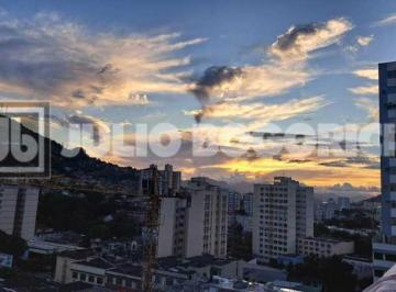 Apartamento · 45m² · 1 Quarto · 1 Vaga · Apartamento : / Residencial / Fonseca