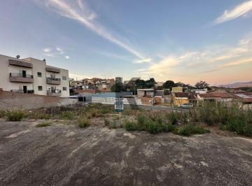 sa0isx42ytkyndrknde1yjrm_md · Lote a venda com 240 metros no bairro Pão de Açúcar em Pouso Alegre MG.