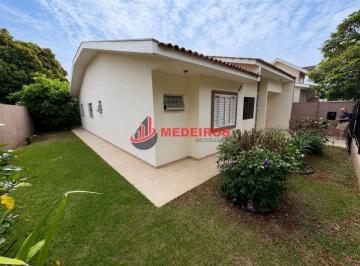 Casa · 118m² · 3 Quartos · 4 Vagas · VENDA | Casa, com 3 dormitórios em Vila Santa Izabel, Maringá