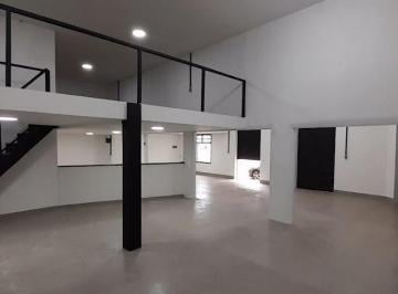 Comercial · 224m² · Loja para alugar em Centro de 224.00m²