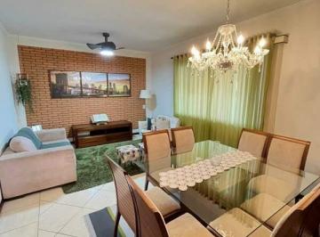 Casa · 282m² · 3 Quartos · 2 Vagas · Casa para venda em Aterrado de 282.00m² com 3 Quartos, 1 Suite e 2 Garagens