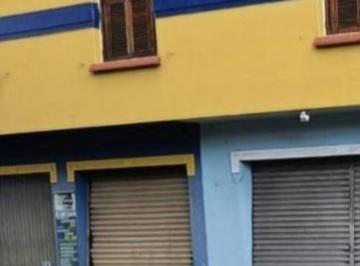 Casa · 352m² · 2 Quartos · 1 Vaga · Casa para venda em Centro de 352.00m² com 2 Quartos, 1 Suite e 1 Garagem