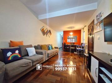 Casa de 3 quartos, São Paulo · Sobrado à venda no Butantã com 3 quartos (1 suíte), 2 vagas de garagem.