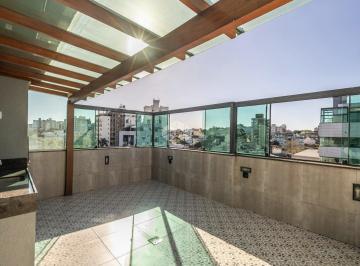Apartamento · 157m² · 3 Quartos · 2 Vagas · Cobertura Reformada à venda no Bairro Cristo Redentor em Porto Alegre