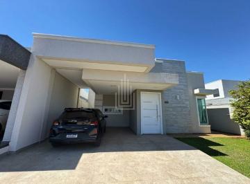 Casa · 160m² · 2 Quartos · 1 Vaga · Casa disponível para venda situada no Condomínio Leonardo Da Vinci.