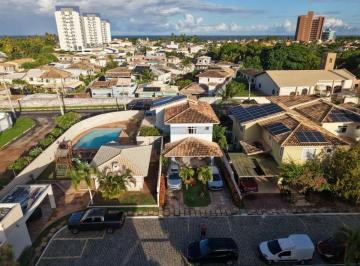 Casa de 4 quartos, Lauro de Freitas · Casa duplex em condomínio, 4/4, 2 suítes, 311m2, pata venda em Buraquinho