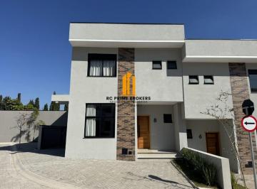 Casa · 138m² · 3 Quartos · 2 Vagas · Residencial Vila Aurora - Casas Assobradas em Condomínio