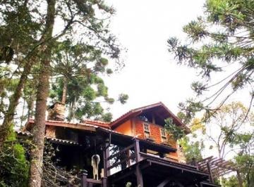 Casa de 4 quartos, Gonçalves · Casa para Locação em Gonçalves: Charme e Conforto em Meio a Natureza!