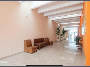 Apartamento de 1 quarto Venda R$ 420 · Apartamento reformado